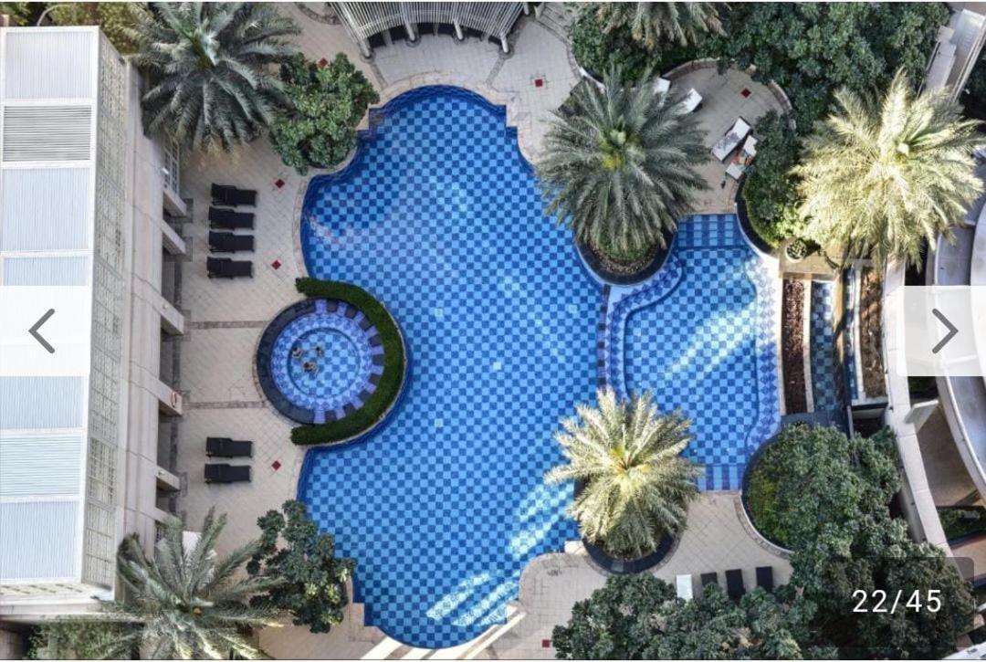 Trinity Holiday Homes - Standpoint Tower Downtown Dubai Bagian luar foto