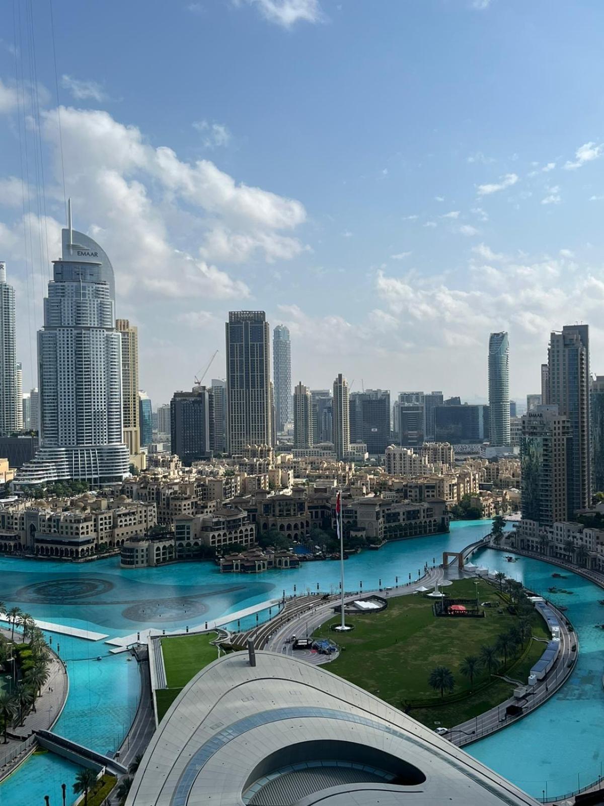 Trinity Holiday Homes - Standpoint Tower Downtown Dubai Bagian luar foto